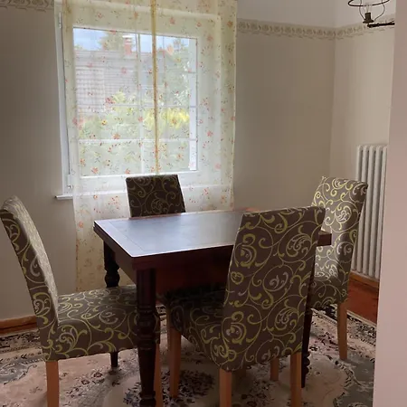Apartment Haus 2 Linden *